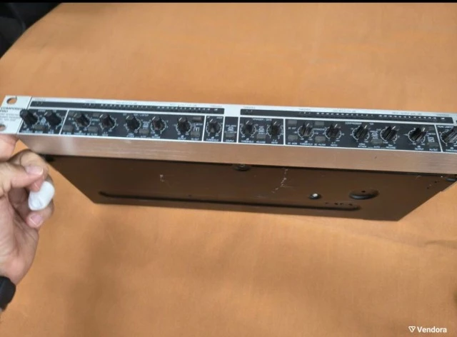 Behringer Composer Pro MDX 2200 – Δικάναλος Compressor