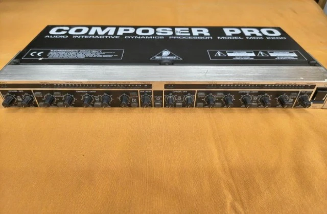 Behringer Composer Pro MDX 2200 – Δικάναλος Compressor