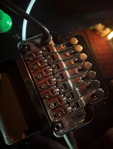 Ibanez Universe UV70P Body/Tremolo 