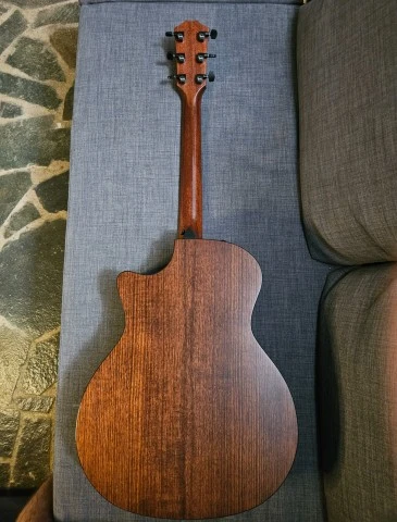 Taylor 324ce Flamed Tasmanian Blackwood 
