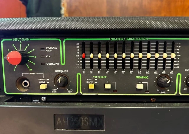 Trace Elliot AH350SMX - 350W Stereo Bass Head (UK Made)