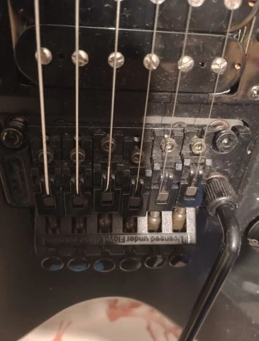Epiphone gothic flying V tremolo &amp;θήκη (2002-Korea)
