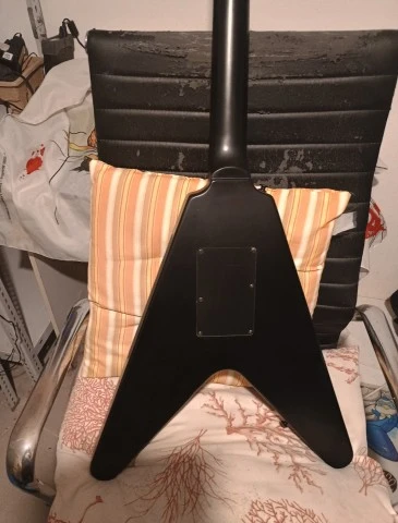 Epiphone gothic flying V tremolo &amp;θήκη (2002-Korea)