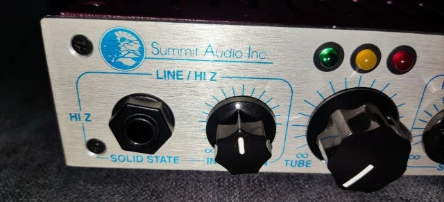 Summit Audio 22ba 221 Mic/Line Preamp