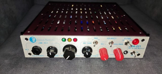 Summit Audio 22ba 221 Mic/Line Preamp