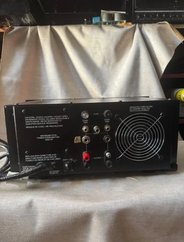 Vintage Τελικός Ενισχυτής Cerwin-Vega A-400 (Made in US