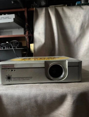 Φωτορυθμικό Neo-Laser (LaserFantasy) / DMX Laser Projec