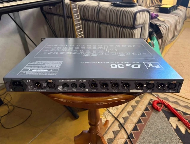 Electro Voice Dx 38 - Processor 