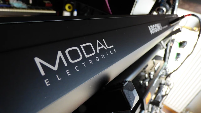 Modal Argon8X