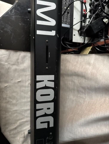 Korg M1 Music Workstation Synthesizer
