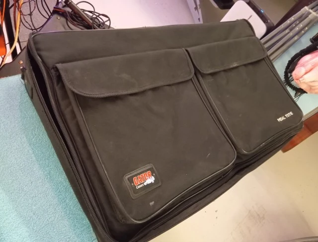 Gator PedalBoard