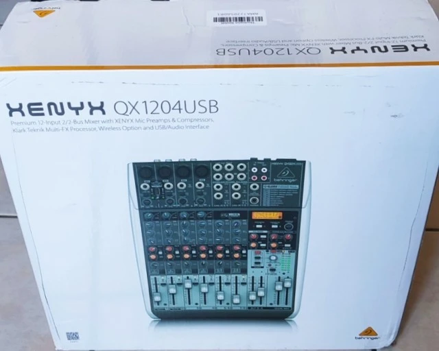 Behringer Xenyx QX1204USB