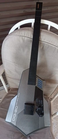 Casio DG-20 Digital Guitar 