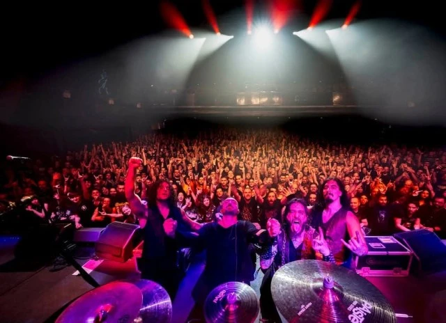 Ιδιαίτερα Μαθήματα Drums  Nick Vell 