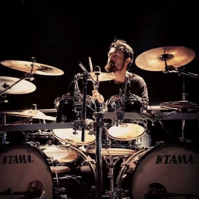 Ιδιαίτερα Μαθήματα Drums  Nick Vell 