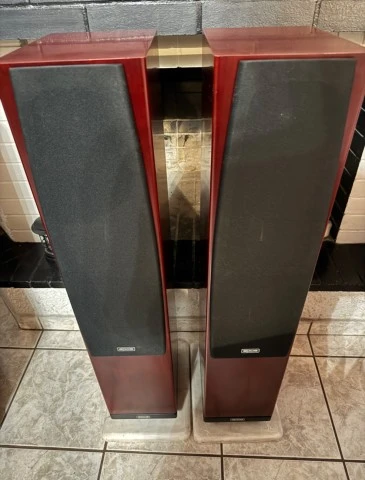 Epos M22i ηχεία δαπέδου