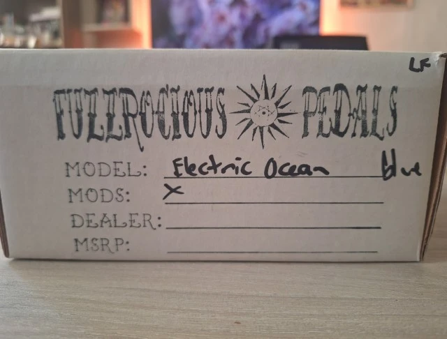 FUZZROCIOUS ELECTRIC OCEAN Fuzz-Phaser