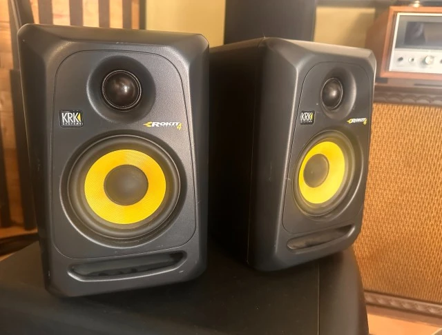 KRK Rokit 4 G3 Pair + KRK 10S Subwoofer