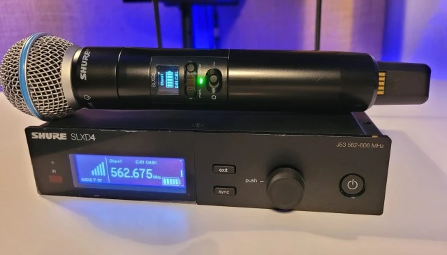 Shure Slx-D4 / Beta58A