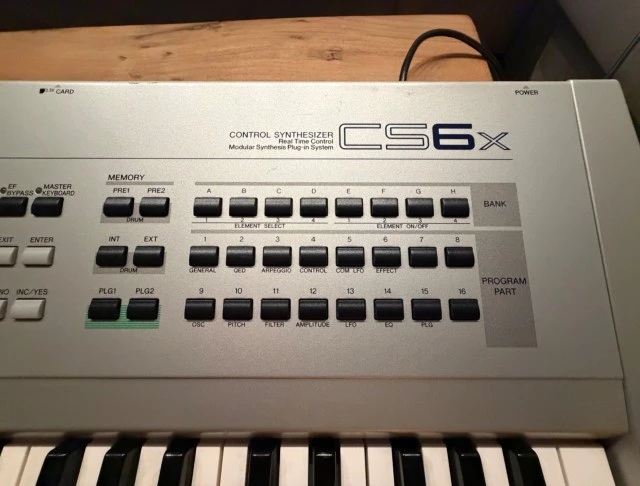 Yamaha CS6x