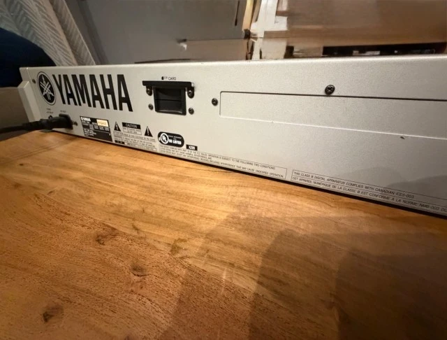 Yamaha CS6x