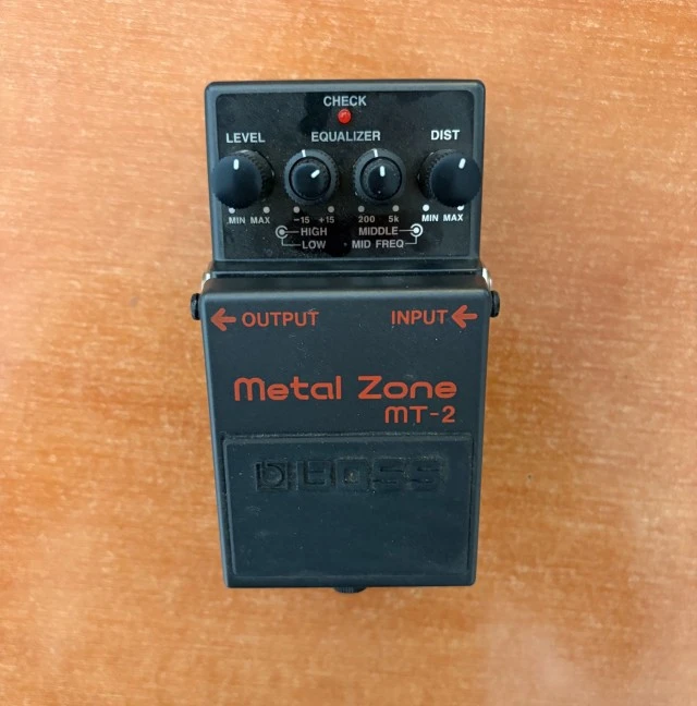 Boss MT2 Metal Zone