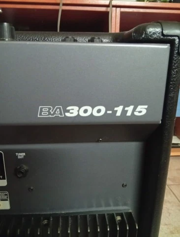 Ampeg BA 115