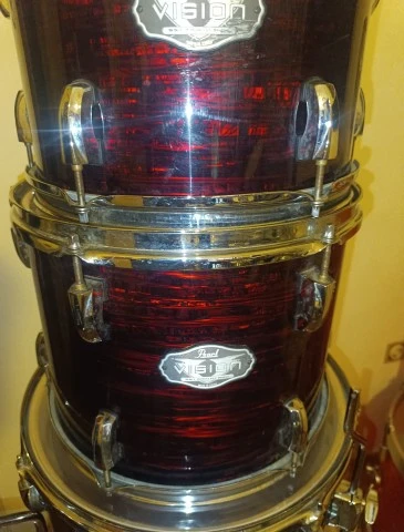 Pearl Vision Drum Set