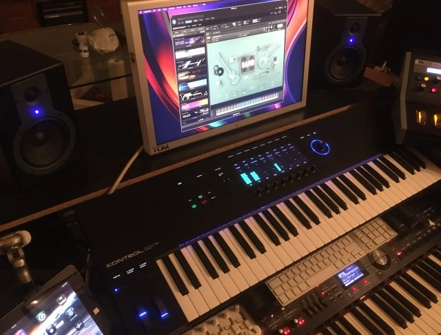 Native Instruments Kontrol S61 mk3