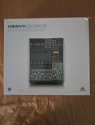 Behringer XENYX QX1204USB 
