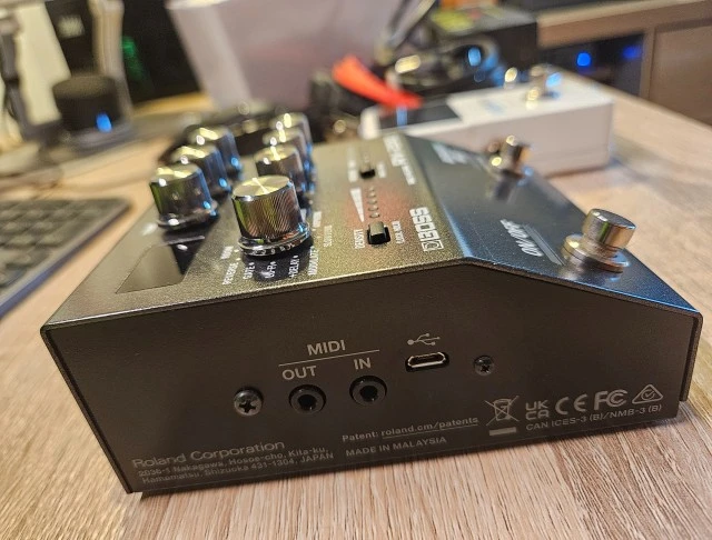BOSS RV-200 Digital Reverb