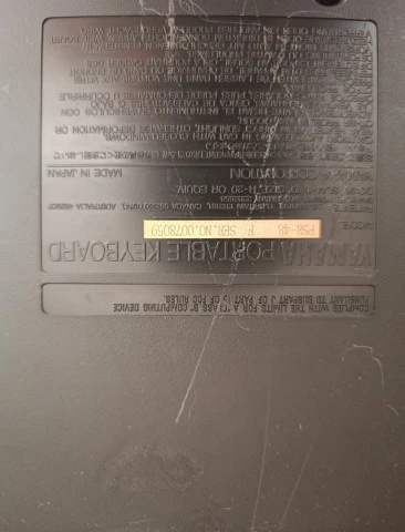 Keybord Yamaha PSR-48
