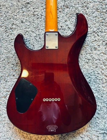 Yamaha Pacifica 611HFM RTB