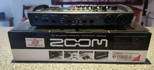 Zoom R8 Multitrack Recorder