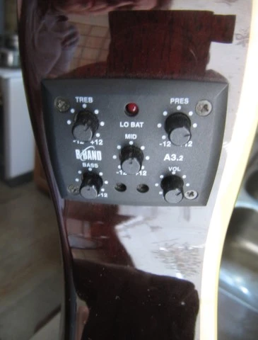 Washburn NV-100C Ηλεκτροκλασσική