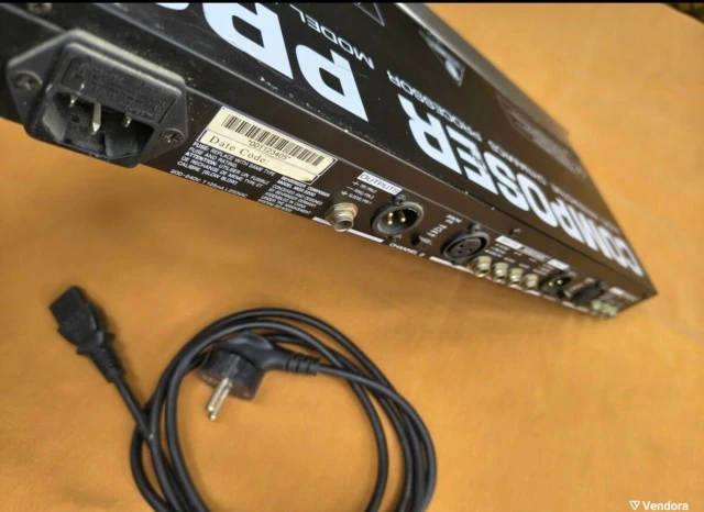 Behringer MULTIGATE PRO XR4400 – Quad Expander / Noise 