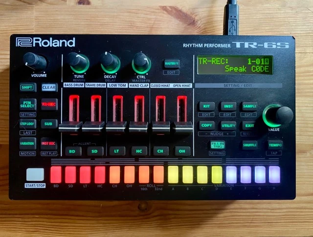 Roland TR-6S
