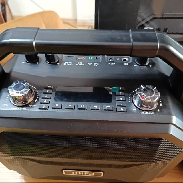 Mifa 520M Ηχεία Karaoke-Party 200W RMS