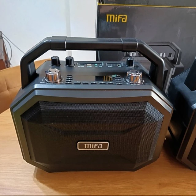 Mifa 520M Ηχεία Karaoke-Party 200W RMS