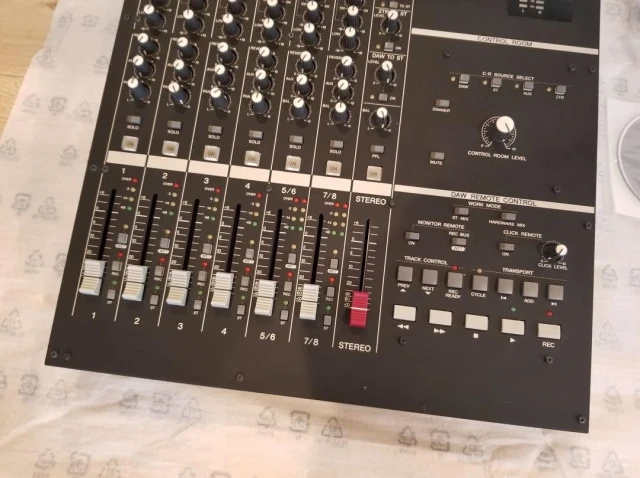 Yamaha n8 Digital Mixing Studio