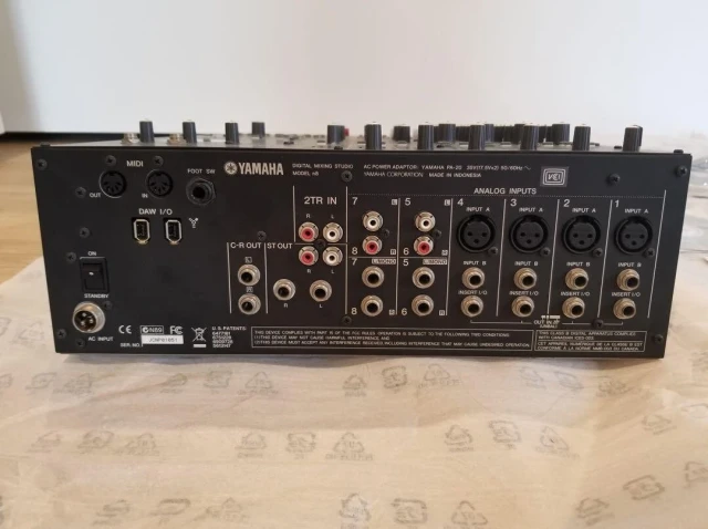 Yamaha n8 Digital Mixing Studio