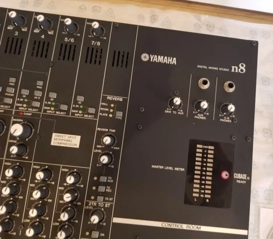 Yamaha n8 Digital Mixing Studio