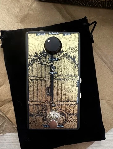 Lichtlaerm The Key and the Gate  Transparent Noise Gate