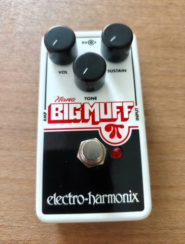 Electro-Harmonix Nano Big Muff Pi Fuzz | Boxed