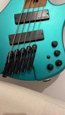 Ibanez EHB-1005SMS (multiscale short scale)