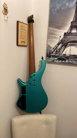 Ibanez EHB-1005SMS (multiscale short scale)
