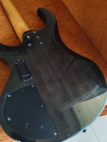 Ibanez BTB305 5χορδο