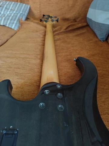 Ibanez BTB305 5χορδο