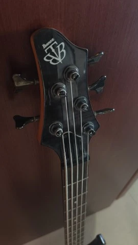 Ibanez BTB305 5χορδο