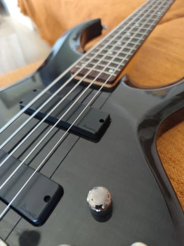 Ibanez BTB305 5χορδο
